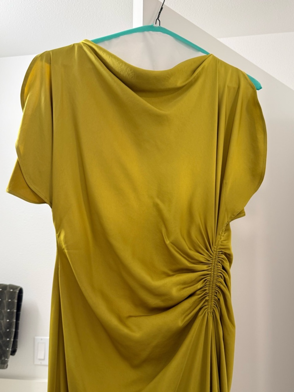 A.L.C. Nadia Gown in Cactus Bloom - Picture 3 of 9